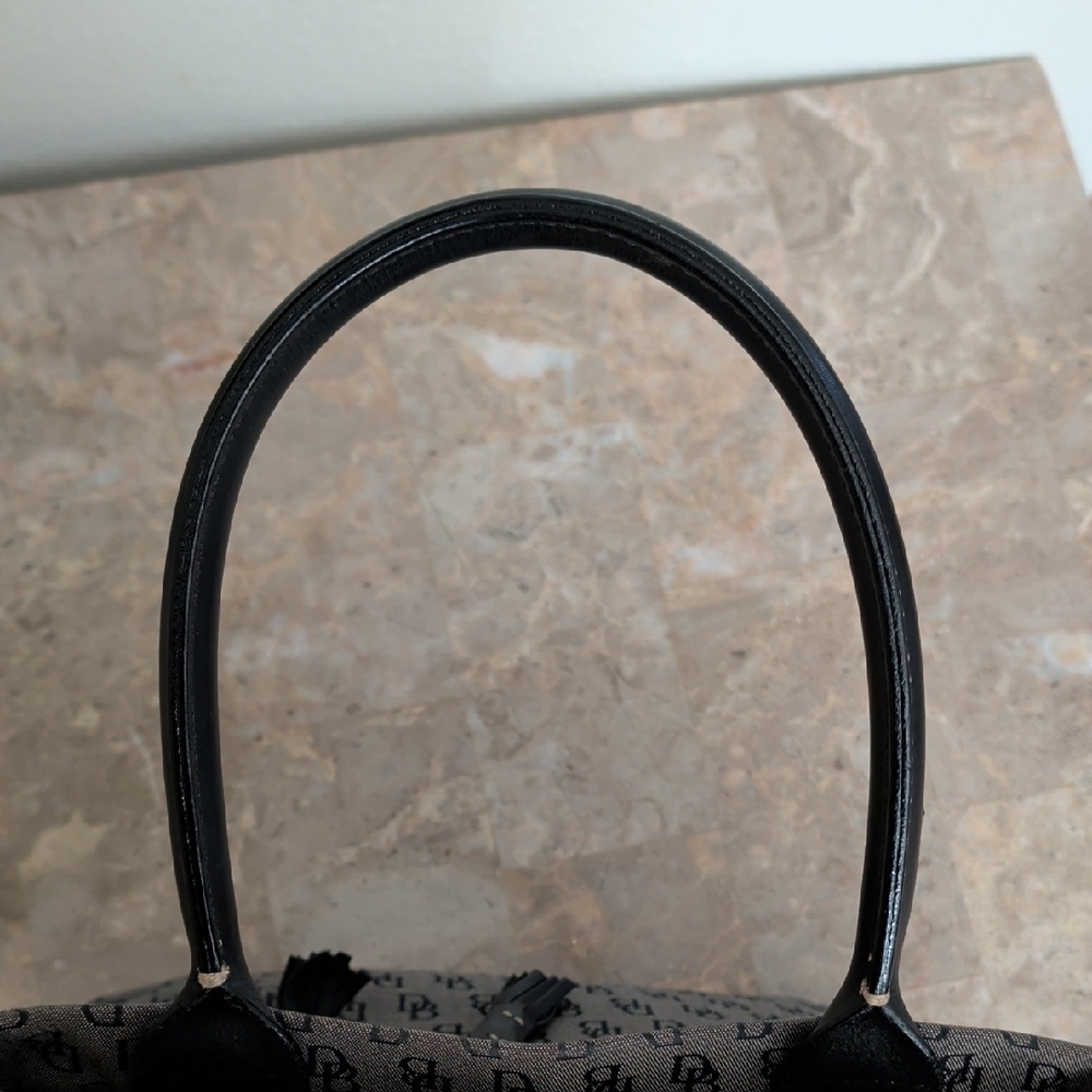 Vintage Dooney & Bourke Purse - Picture 7 of 12